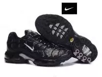 air tn requin chaussure spider homme noir,requin nike promos